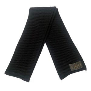 Wilfred knit scarf in Black - 100% Merino wool